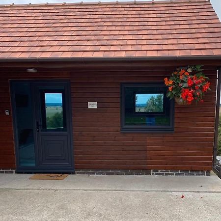Danielle'S Den Apartment Doncaster Exterior foto